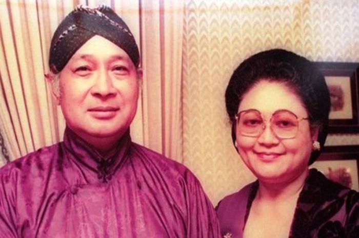 Pahlawan nasional, Suharto dan Sri Hartini