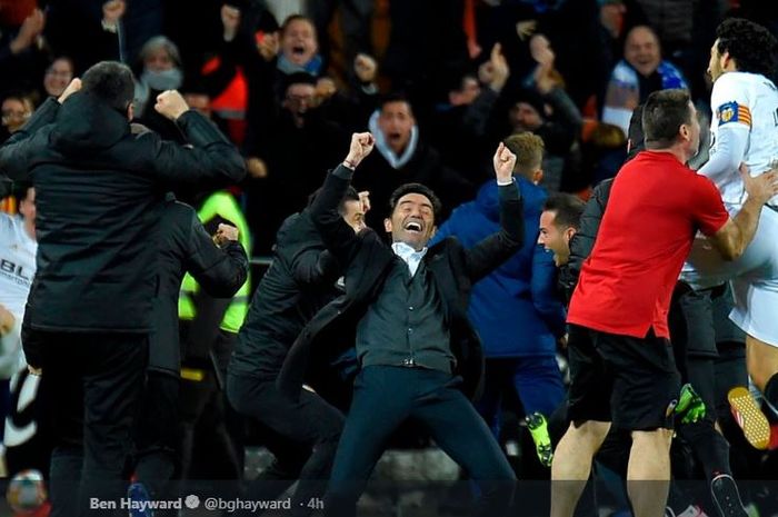 Pelatih Valencia, Marcelino Garcia Toral, merayakan gelar juara Copa del Rey 2018-19 setelah timnya menang 2-1 pada partai final di Estadio Benito Villamarin, 25 Mei 2019. 