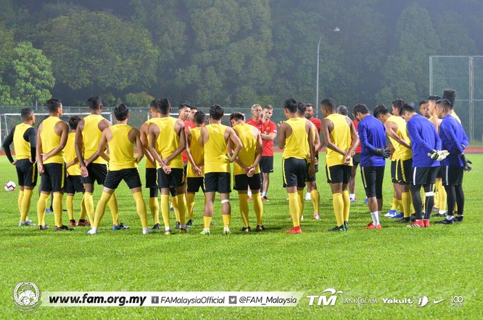 Para pemain timnas Malaysia dalam sesi latihan TC hari pertama di UM Arena, Selangor pada 27 Mei 2019. 