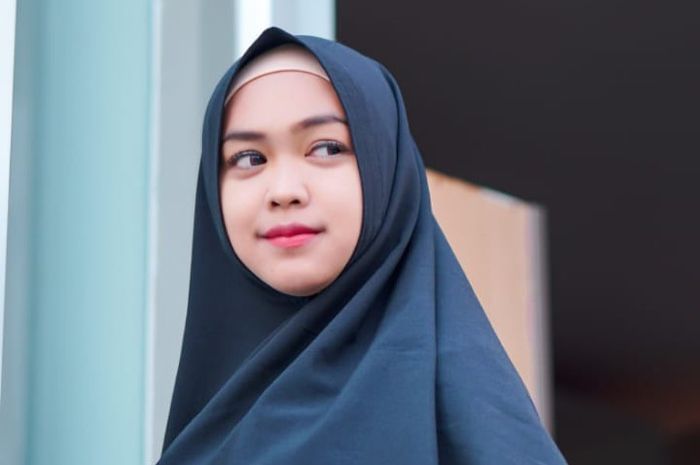Selalu Terlihat Periang, Ria Ricis Ternyata Kerap Keluar ...