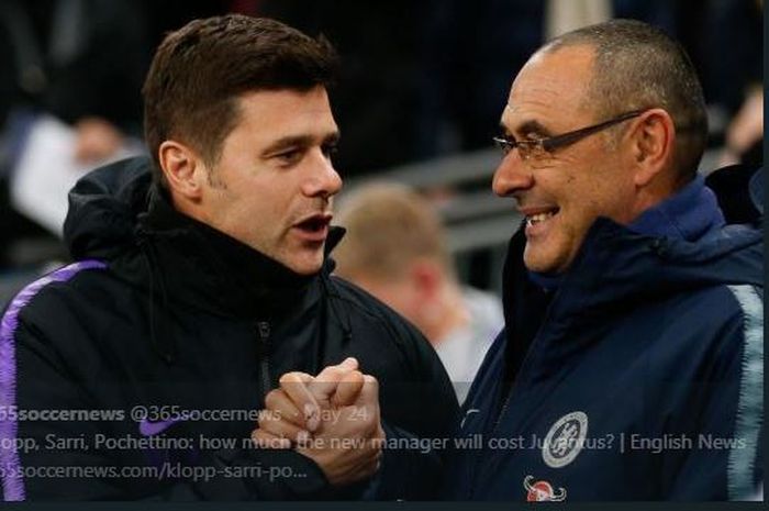 Mauricio Pochettino (kiri) dan Maurizio Sarri bersalaman.