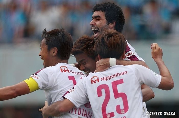 Suka cita pemain Cerezo Osaka saat membobol gawang Sagan Tosu pada lanjutan Liga Jepag 1 2019, 1 Juni 2019. 