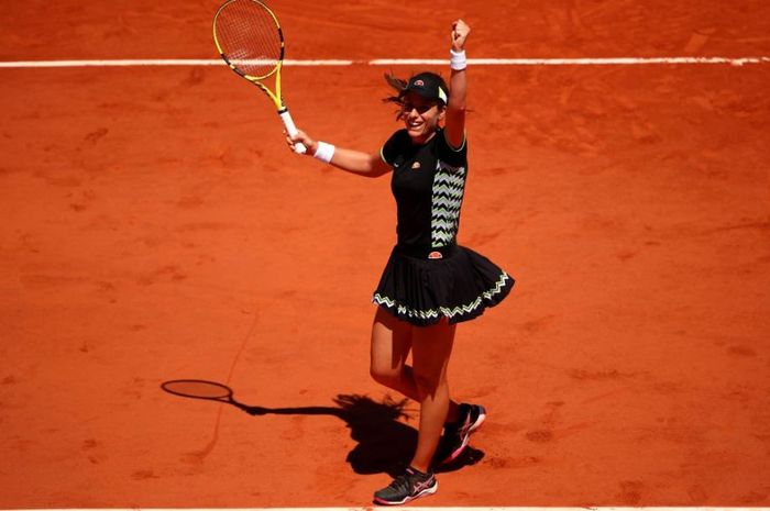 Ekspresi Johanna Konta usai berhasi menembus babak perempat final French Open 2019 untuk pertama kalinya, Minggu (2/6/2019)