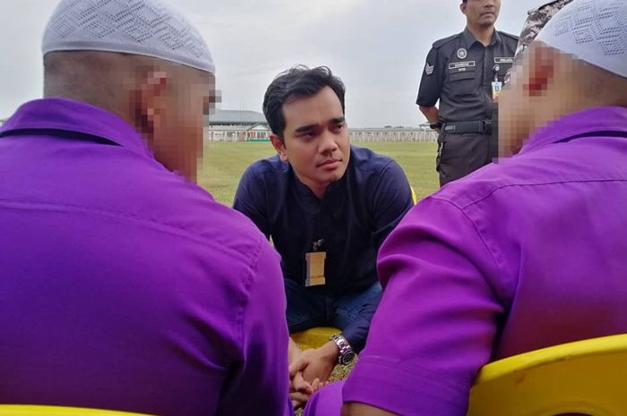 Alif Satar bertemu dengan para narapidana yang akan dieksekusi mati