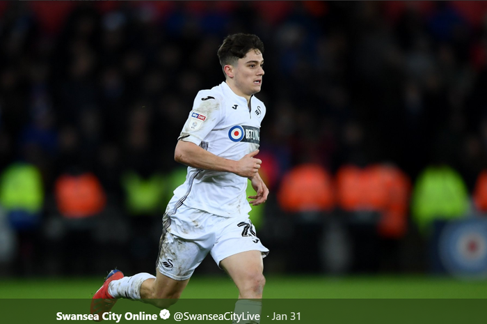 Sayap Swansea City, Daniel James, bakal bergabung ke Manchester United.