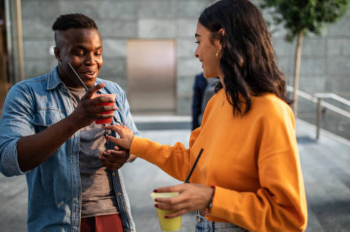 Tak Perlu Beli Baju Mahal, Begini Caranya Tampil Elegan dan Berkelas - Nova