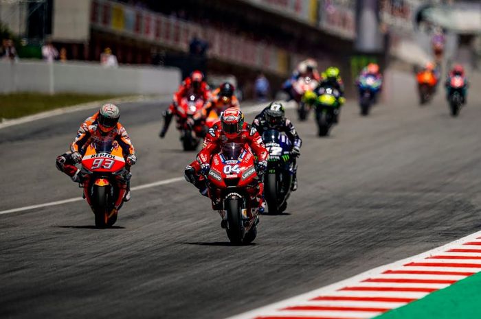 Aksi pembalap Mission Winnow Ducati, Andrea Dovizioso pada MotoGP Catalunya 2019, Minggu (16/6/2019)