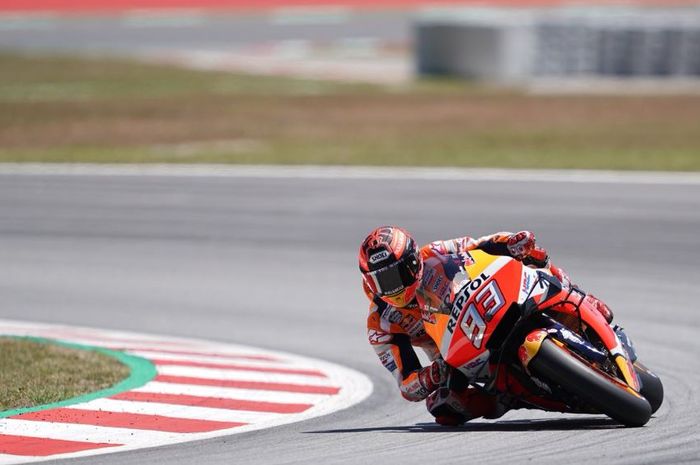 Pembalap Repsol Honda, Marc Marquez tampil dominan saat mentas pada MotoGP Spanyol 2019, Minggu (16/6/2019)