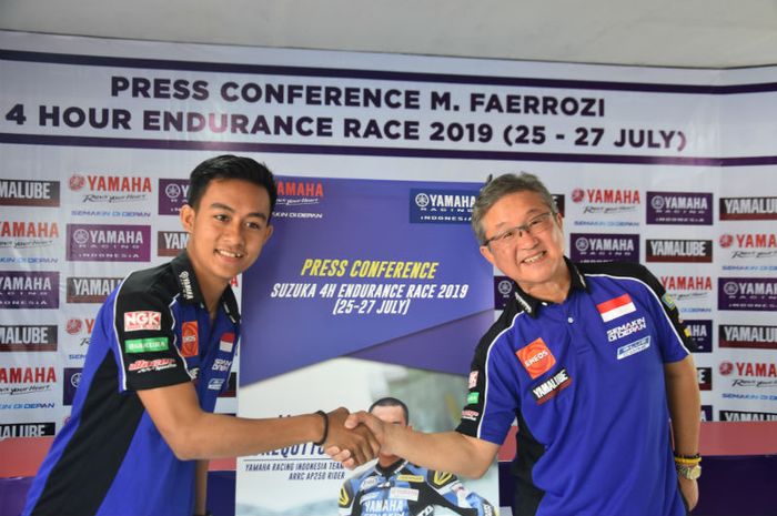 Pembalap muda asal Indonesia, Muhammad Faerozi Toreqotullah (kiri), akan berpartisipasi pada Suzuka 4hours Endurance Road Racing, 27 Juli  2019 mendatang.  
