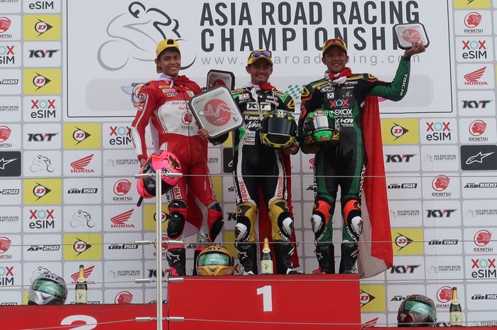 Pembalap Astra Honda Racing Team, Irfan Ardiansyah, finis pada posisi kedua pada balapan pertama seri keempat ajang Asia Road Racing Championship (ARRC) 2019 di Suzuka International Circuit, Jepang, Sabtu (29/6/2019).