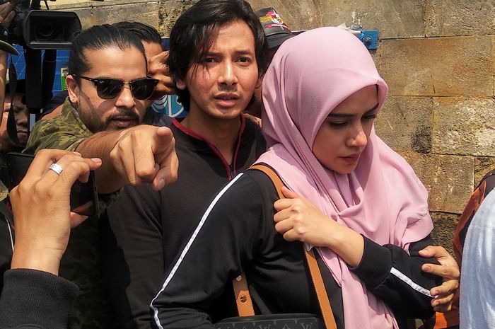 Fairuz dan Sonny Septian saat Grid.ID temui di Polda Metro Jaya, Jakarta Selatan, Senin (1/7/2019).