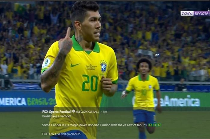 Striker timnas Brasil, Roberto Firmino, merayakan gol yang ia cetak ke gawang Argentina Argentina pada laga semifinal Copa America 2019 di Estadio Governador Magalhaes Pinto, Rabu (3/7/2019) pukul 07.30 WIB.