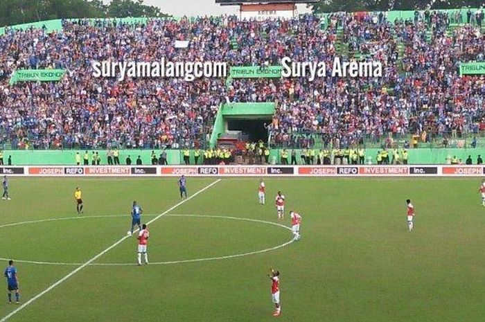 Arema FC vs Persipura Jayapura di Stadion Gajayana, Kota Malang, Kamis (4/7/2019) sore. 