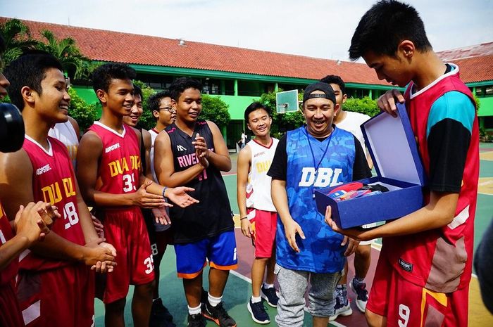 Cupikan reality shot DBL Bajak Sekolah besutan Developmental Basketball League