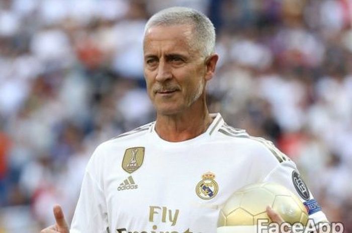 Eden Hazard dengan aplikasi FaceApp