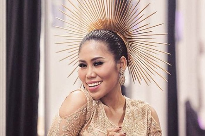 Padahal Honornya Selevel Ayu Ting Ting Evi  Masamba Pilih 