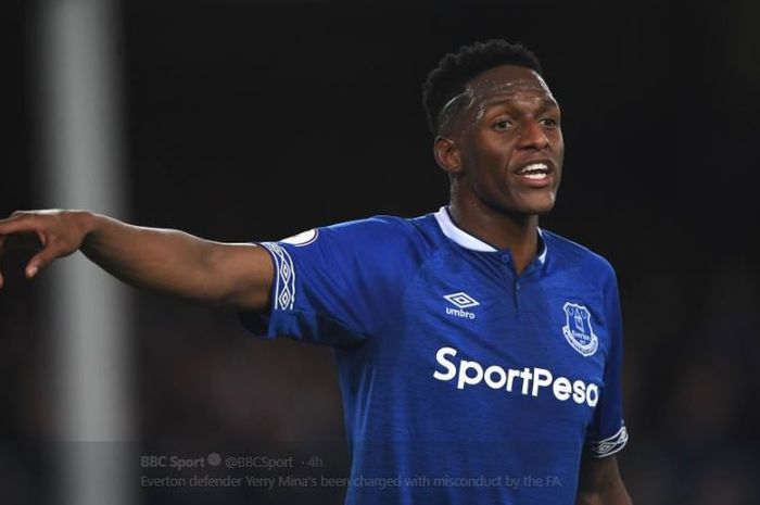 Bek Everton yang dulu pernah memperkuat FC Barcelona, Yerry Mina.