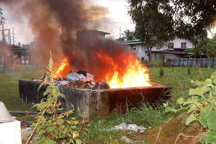 Jika kamu membakar sampah perubahan apa saja yang terjadi