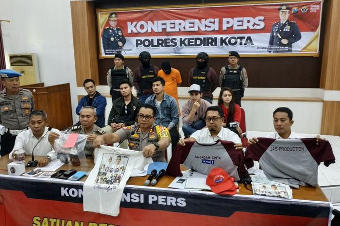 Tergiur Jadi Artis Sinetron