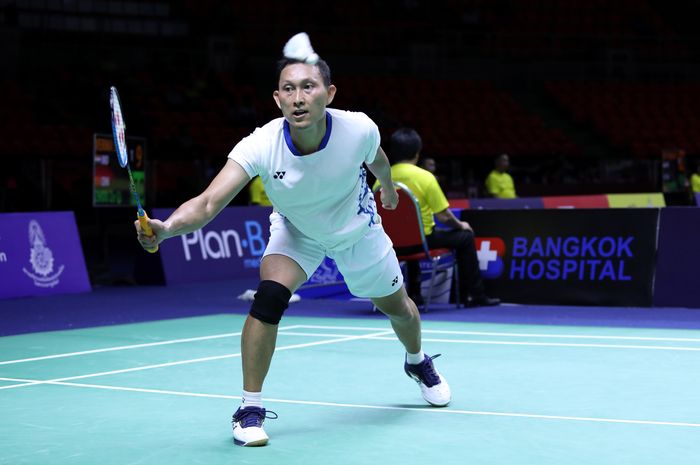 Pebulu tangkis tunggal putra Indonesia, Sony Dwi Kuncoro, menjalani babak kualifikasi Thailand Open di Indoor Stadium Hua Mark, Selasa (30/7/2019).