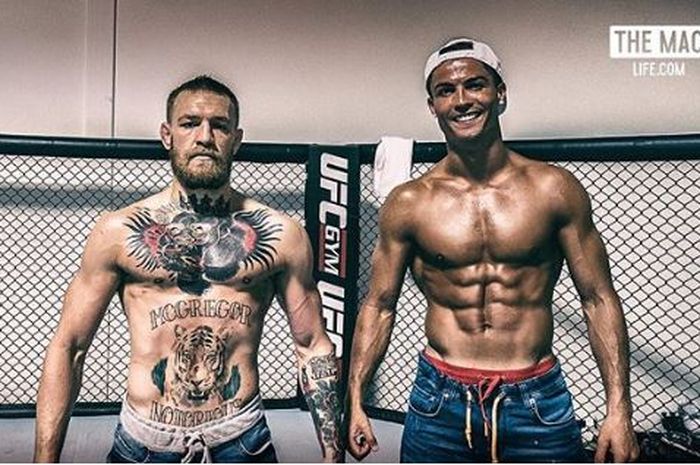 Megabintang Juventus, Cristiano Ronaldo, membayar Rp 22 miliar untuk membeli rumah yang berdekatan dengan petarung UFC asal Rusia, Conor McGregor.