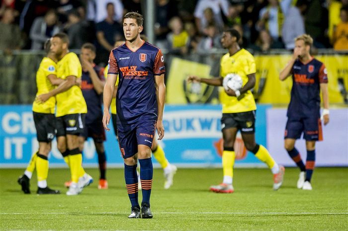 Wajah kecewa salah satu pemain RKC Waalwijk seusai laga dengan kekalahan dari tuan rumah VVV Venlo pada partai pekan pertama Liga Belanda 2019-2020, 4 Agustus 2019.