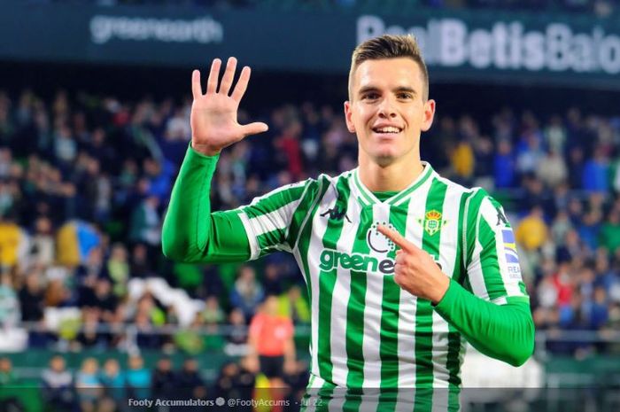 Eks gelandang Paris Saint-Germain yang kini membela Real Betis, Giovani Lo Celso.