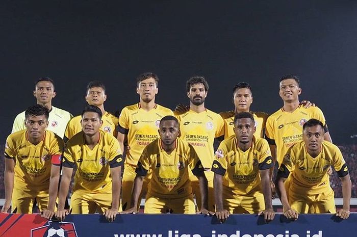 Skuat Semen Padang saat laga melawan Bali United pada pekan ke-13 Liga 1 2019.