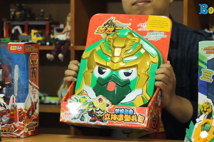 Asyiknya Bersekolah dengan Memakai Legend Hero School Bag yang Keren