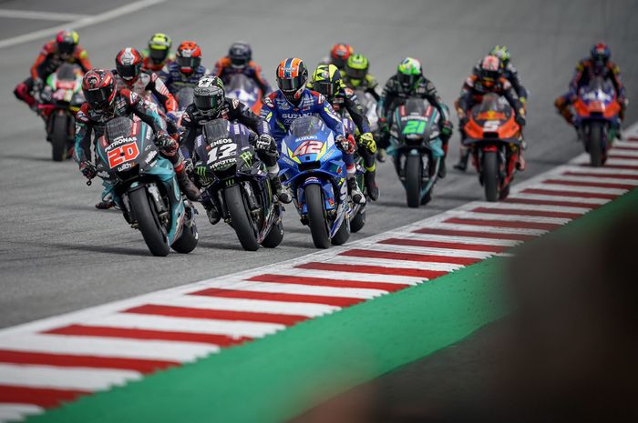 Pemandangan balapan MotoGP.