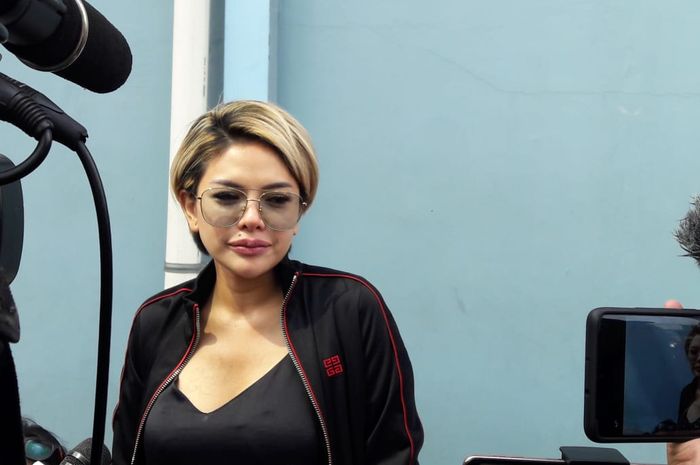 Nikita Mirzani ketika Grid.ID jumpai di kawasan Tendean, Mampang, Jakarta Selatan, Selasa (13/8/2019).