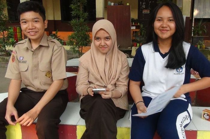 Muridnya Temukan Obat Kanker dari Tanaman Bajakah Sang Muridnya Temukan Obat Kanker dari Tanaman Bajakah Sang