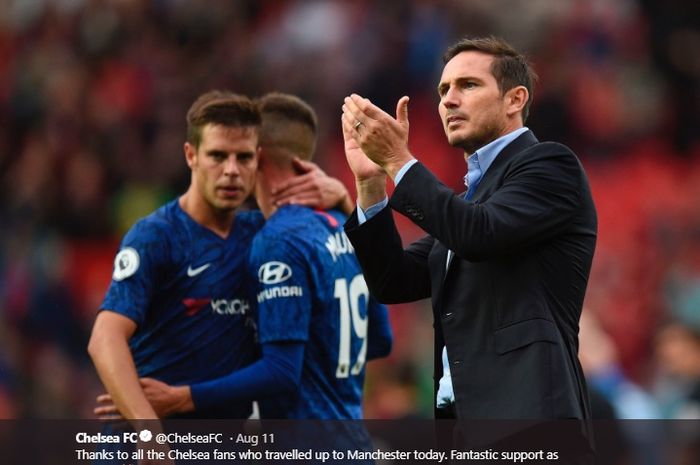 Ekspresi pelatih Chelsea, Frank Lampard, usai timnya ditumbangkan Manchester United pada pekan pertama Liga Inggris 2019-2020.