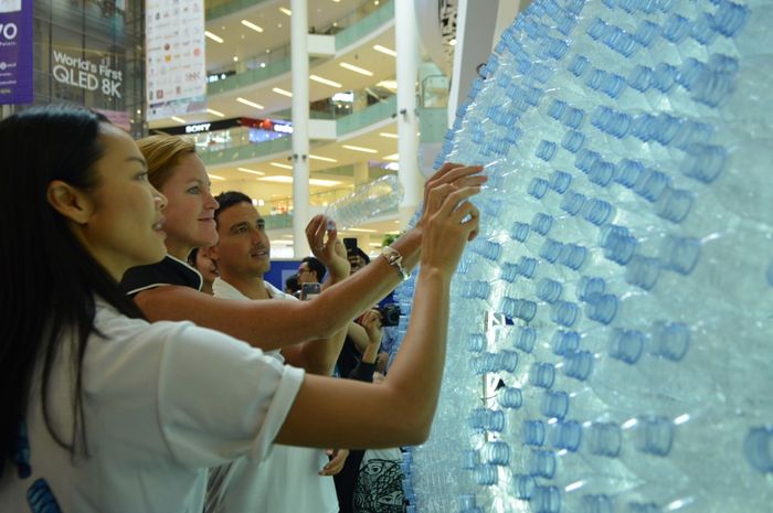 Visitors to the #BijakBerplastik exhibition can bring used plastic bottles to complete the PUPA 1.0 interactive art installation