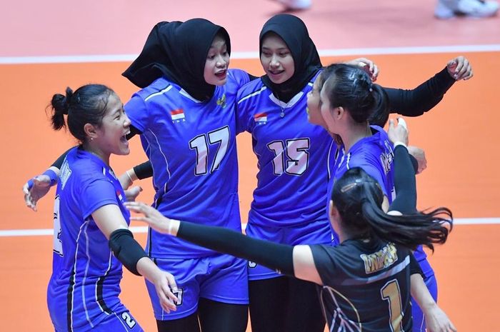 Timnas bola voli putri Indonesia saat menghadapi Jepang pada Kejuaraan Bola Voli Putri Asia di Jamsil Indoor Gymnasium, Korea Selatan, Kamis (22/8/2019).