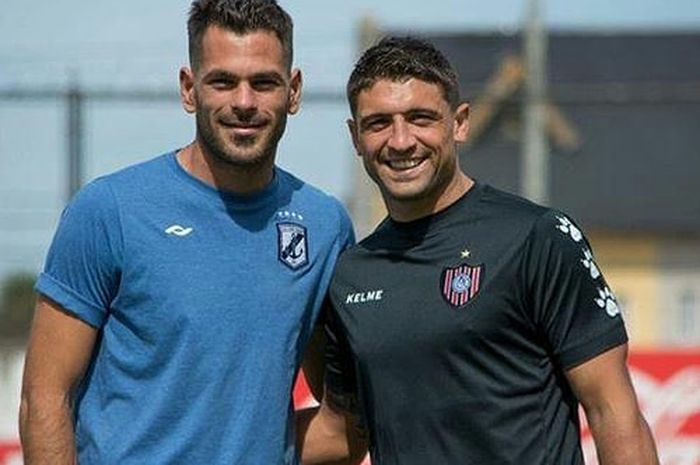 Pemain asal Uruguay, Juan Ramon Alsina (kiri), menjadi rekrutan Borneo FC pada bursa transfer paruh musim Liga 1 2019.