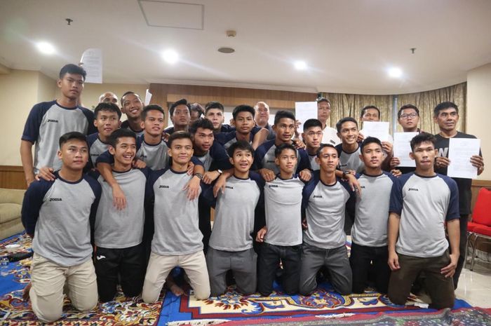 Para pemain muda Indonesia yang akan berlatih di Spanyol melalui Vamos Indonesia