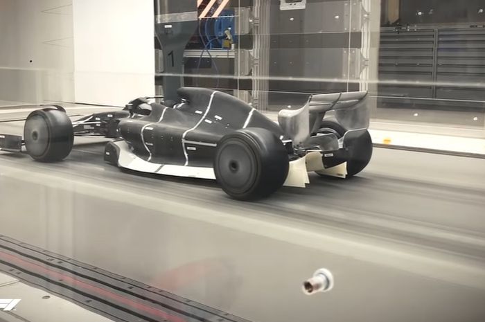 Penampakan tes aerodinamika terhadap prototipe mobil F1 untuk musim 2021.