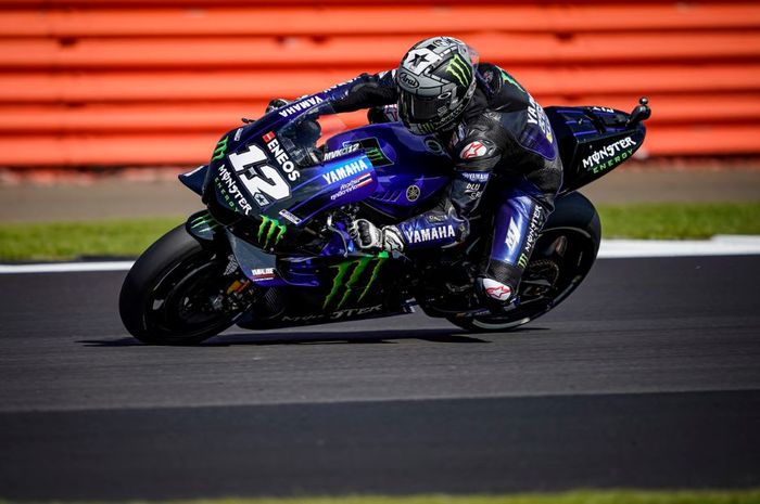 Aksi Pembalap Monster Energy Yamaha, Maverick Vinales pada kualifikasi MotoGP Inggris 2019, Sabtu (24/8/2019)