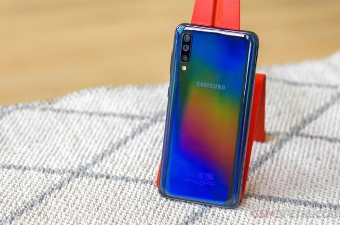 Penampakan Samsung Galaxy A70s