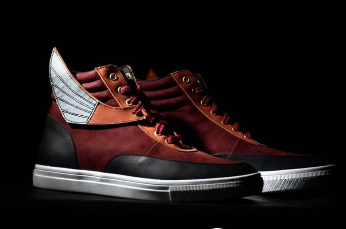 Sepatu Bersayap ala Gundala Style Siap Dirilis Sayap Sepatu Bersayap ala Gundala Style Siap Dirilis Sayap