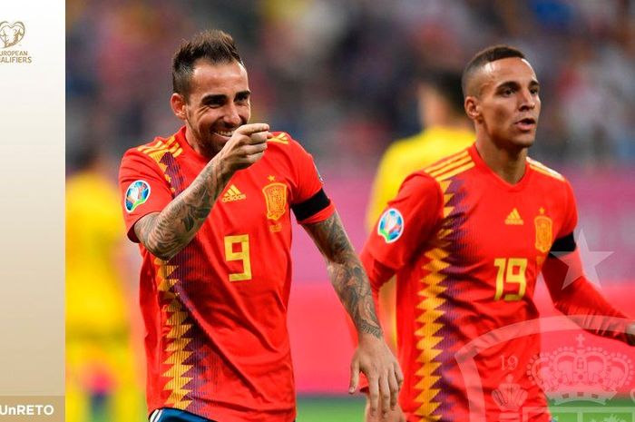 Striker timnas Spanyol, Paco Alcacer, merayakan gol yang dicetak ke gawang timnas Rumania dalam laga Grup F Kualifikasi Euro 2020 di Arena Nationala, Kamis (5/9/2019).