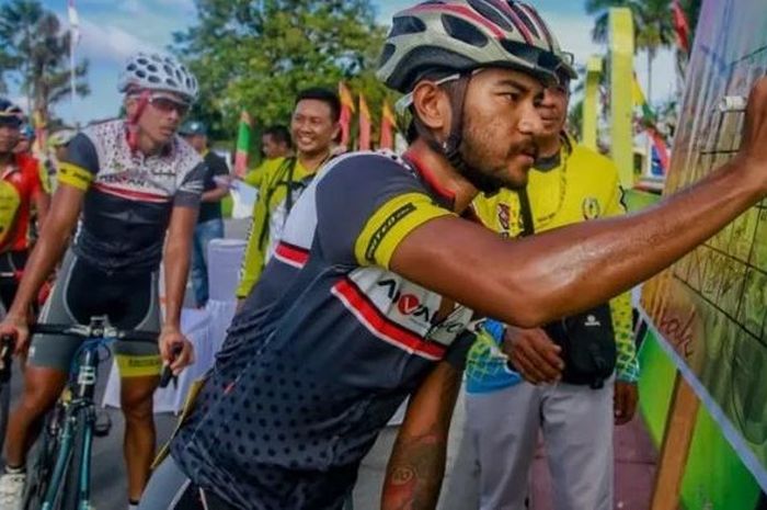 Para pembalap bersiap untuk mengikuti Tour de Siak 2019 yang akan digelar pada tanggal 18-22 September 2019.