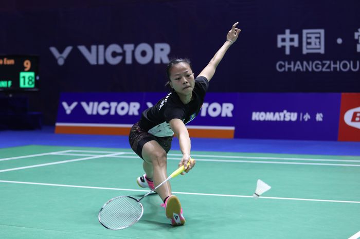 Pemain tunggal putri Indonesia, Fitriani, tampil pada pertandingan babak pertama China Open 2019 di Changzou, China, Rabu (18/9/2019).
