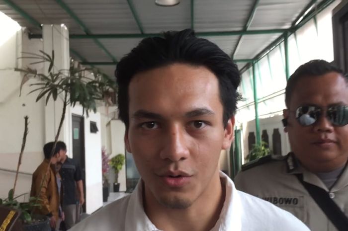 Jefri Nichol kembali mengikuti sidang lanjutan di Pengadilan Negeri Jakarta Selatan, Rabu (18/9/2019).