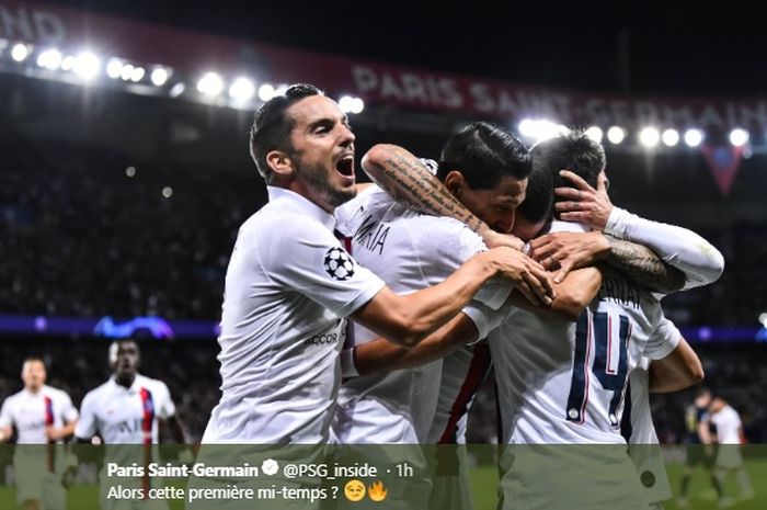 Para pemain Paris Saint-Germain merayakan gol kedua Angel Di Maria pada pertandingan kontra Real Madrid di Stadion Parc des Princes, Rabu (18/9/2019) atau Kamis dini hari WIB.