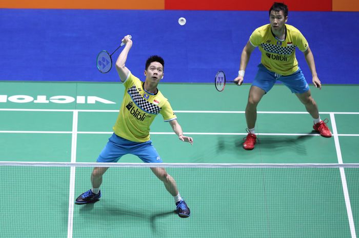 Pemain ganda putra Indonesia, Marcus Fernaldi Gideon/Kevin Sanjaya Sukamuljo ketika bertanding pada babak kedua China Open 2019 Kamis (19/9/2019)