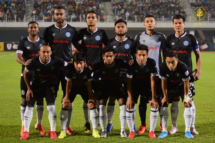 Pose bersama para pemain Pahang FA sebelum laga kontra tuan rumah Penang FA untuk partai pamungkas penyisihan Piala Malaysia 2019 di Stadion Bandaraya, Pulau Pinang, 18 September 2019.