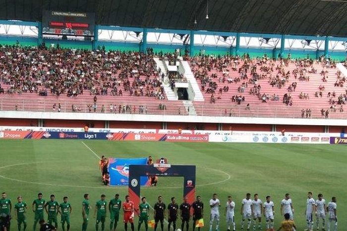 Suasana jelang kick-off laga PSS Sleman vs Madura United di Stadion Maguwoharjo pada pekan ke-21 Liga 1 2019, Minggu (29/9/2019).