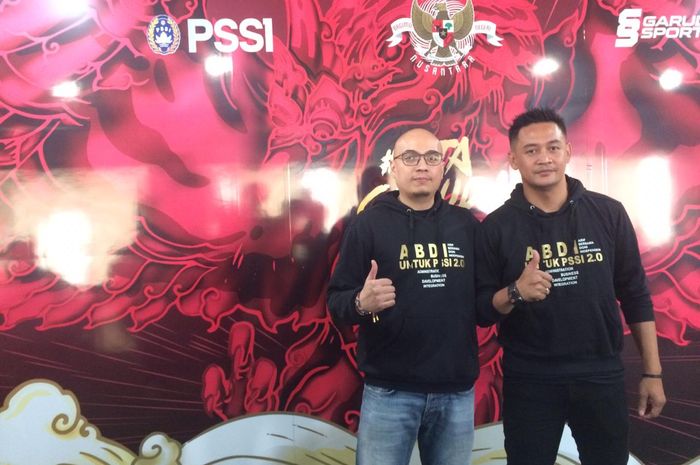 Arif Wicaksono dan Dony Setiabudi mendaftarkan diri menjadi calon ketum dan waketum PSSI periode 2019-2023